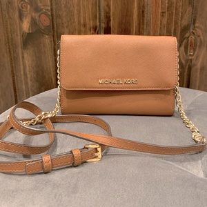 Michael Kors Mini-Crossbody